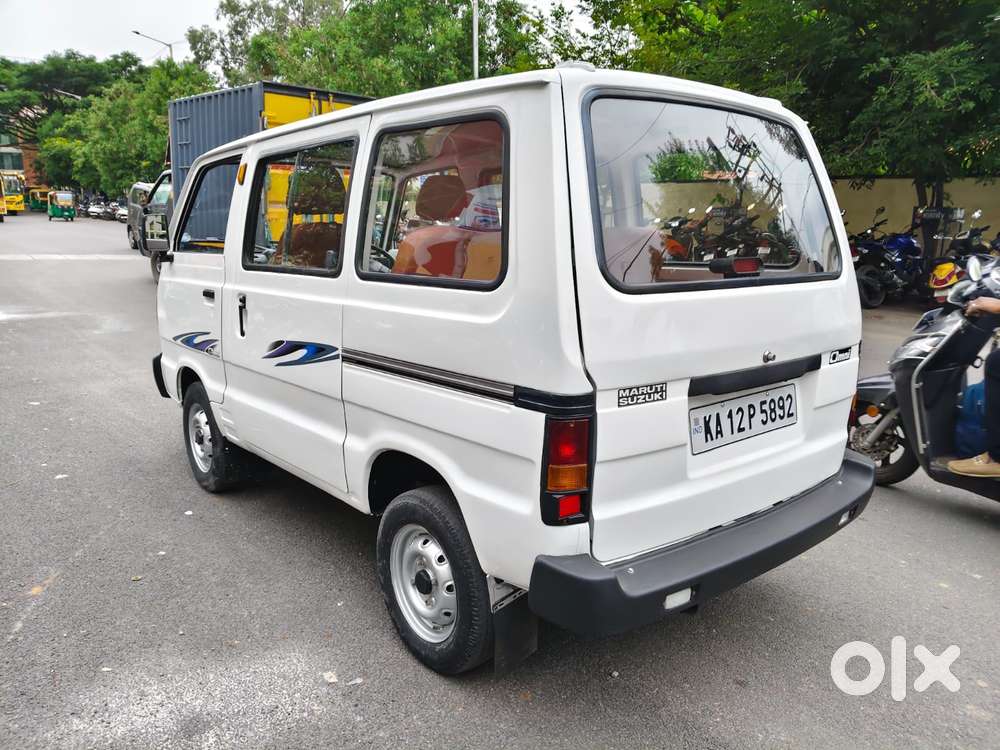 Maruti Suzuki Omni 5 Seater Std, 2012, Petrol