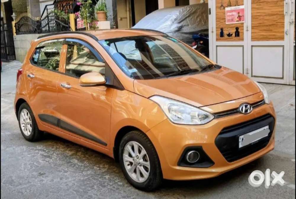 Fast Owner Car Single Hand Use