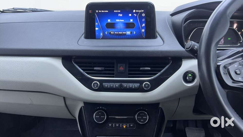 Tata Nexon 1.2 Revotron Xza Plus (o) Dual Tone, 2020, Petrol