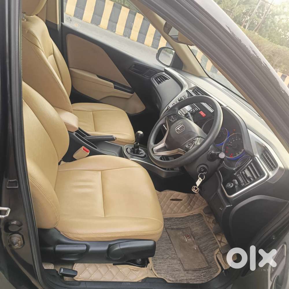 Honda City V Mt, 2014, Petrol
