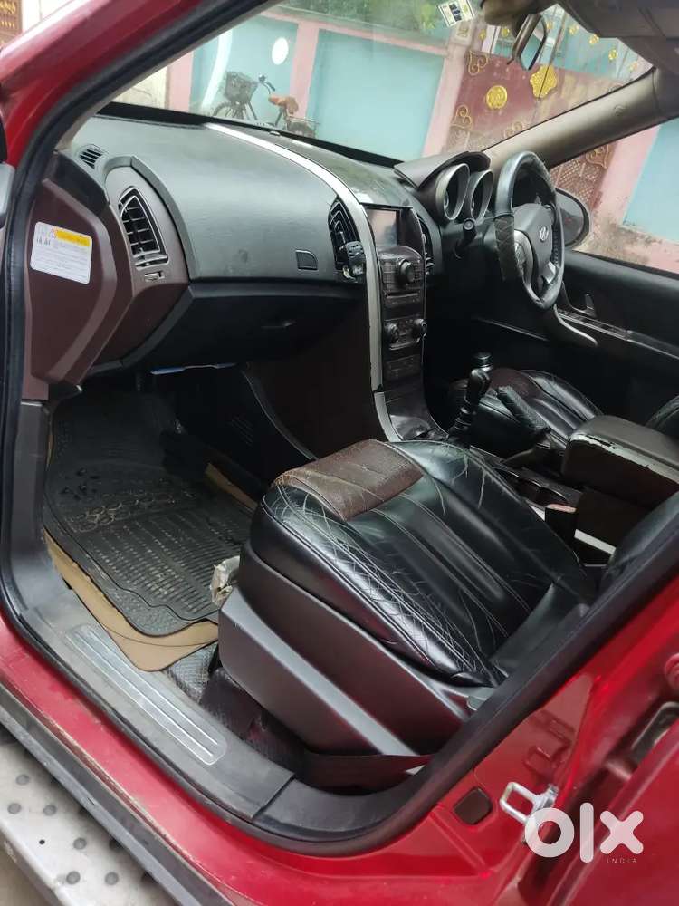 Mahindra Xuv500 Diesel 2011 Manual Second Owner