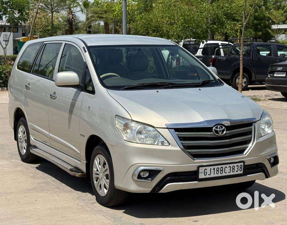 Toyota Innova 2.5 G (diesel) 7 Seater Bs Iv, 2013, Diesel