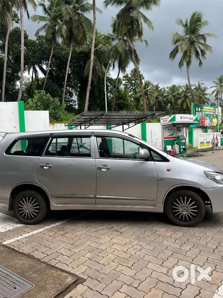 Toyota Innova 2.0 G3 2010 Diesel