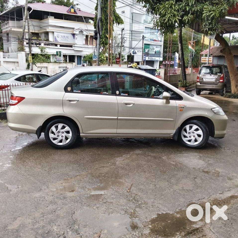 Honda City 1997-2006 1.5 Gxi, 2004, Petrol