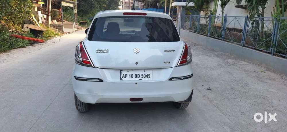 Maruti Suzuki Swift Vxi, 2013, Petrol