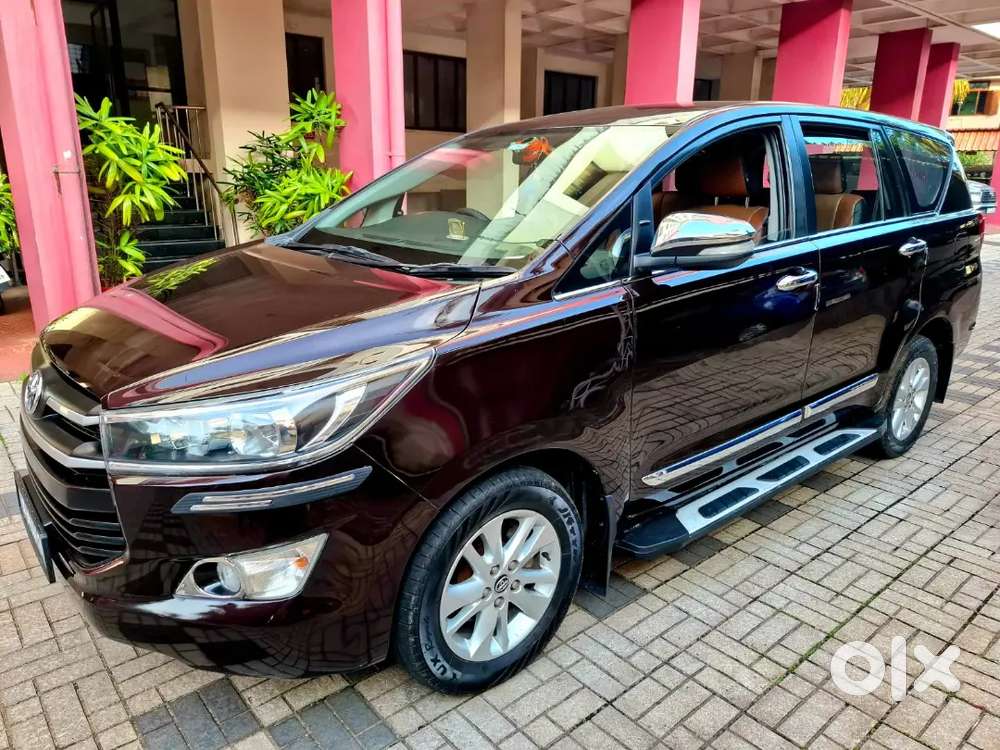 2017 G4 Toyota Innova Crysta, Excelent Condition