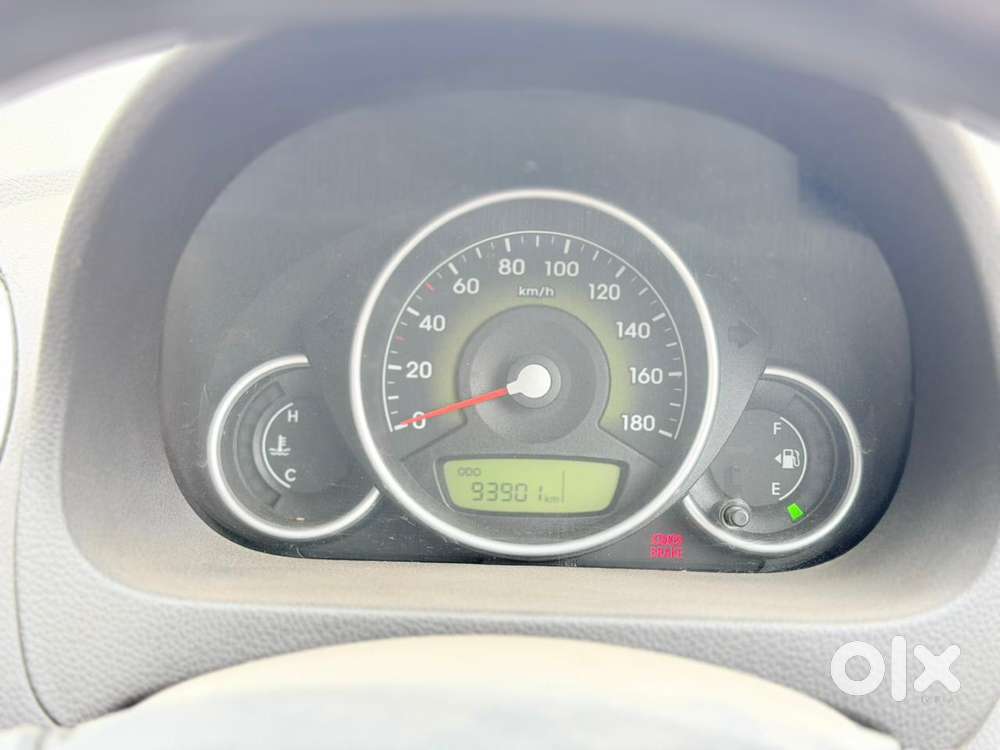 Hyundai Eon Magna +, 2012, Petrol