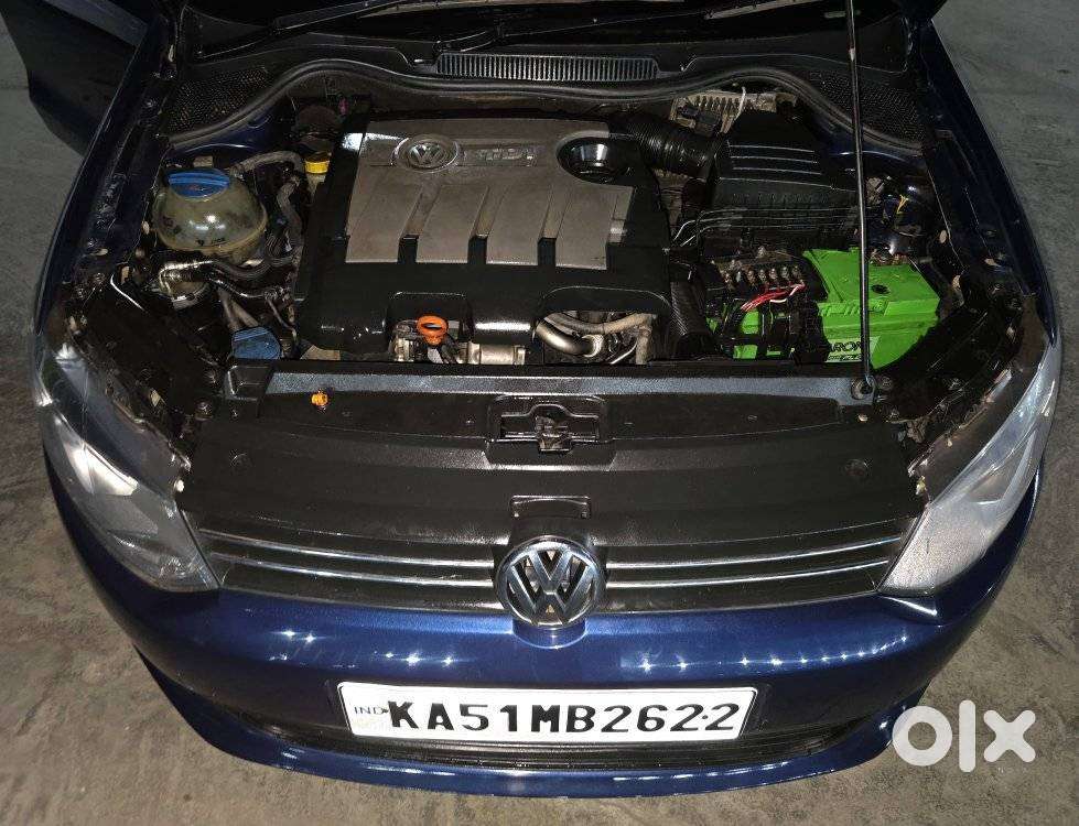 Volkswagen Vento 2010-2013 Petrol Highline, 2011, Diesel