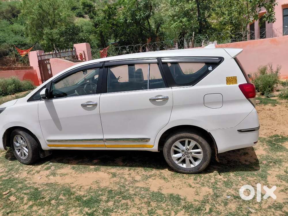 Toyota Innova Crysta 2019 Diesel Manual
