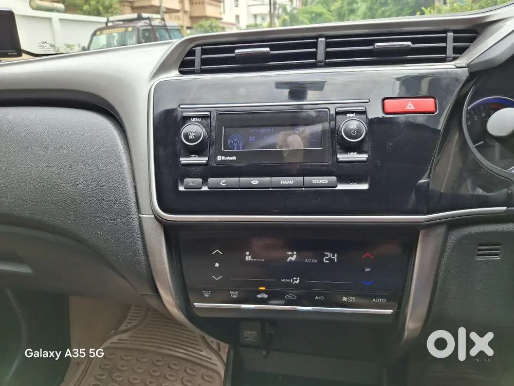 Honda City 1.5 Sv 2014