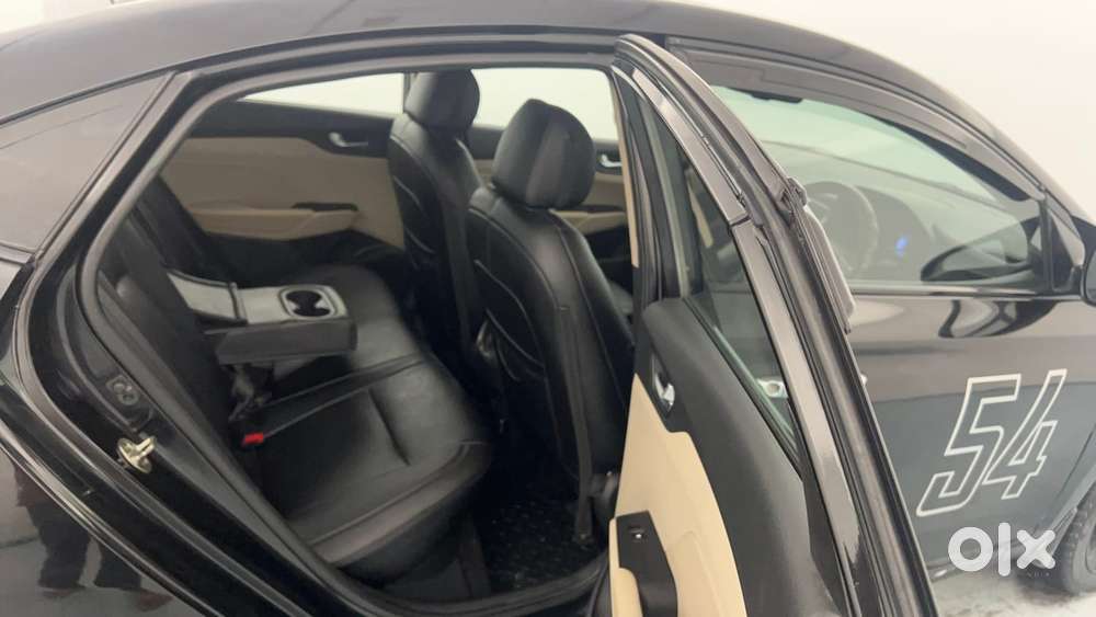 Hyundai Verna Vtvt 1.6 At Sx Option, 2017, Petrol