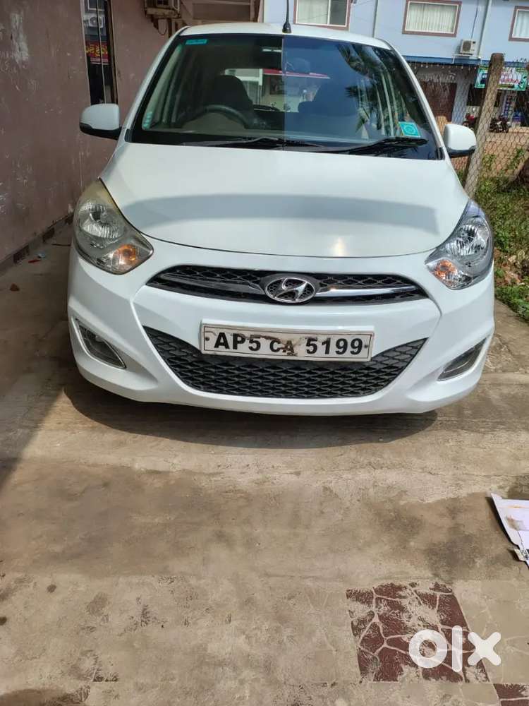 Hyundai I10 Sportz 2012