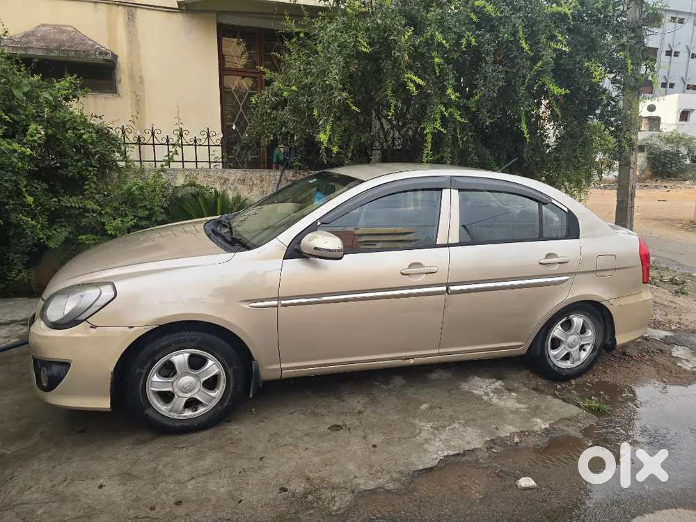 Hyundai Verna 2010