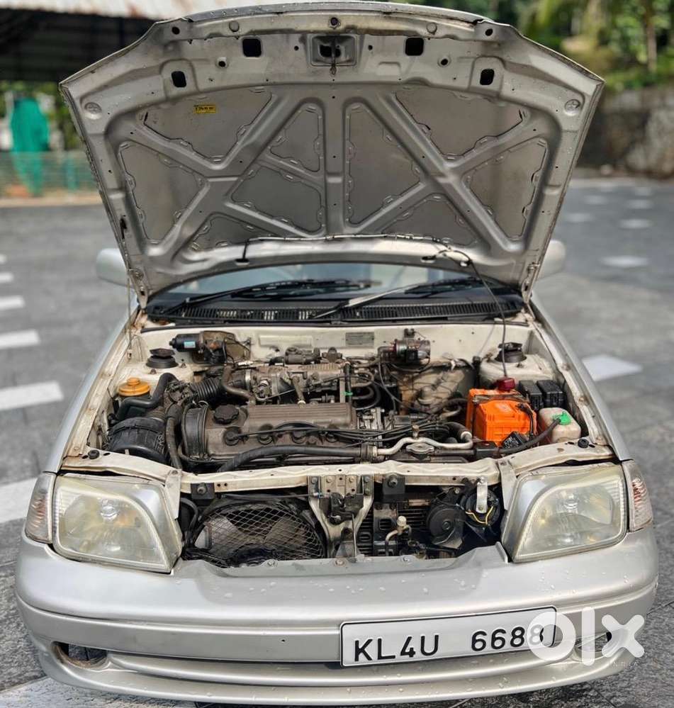 2006 Esteem Vxi