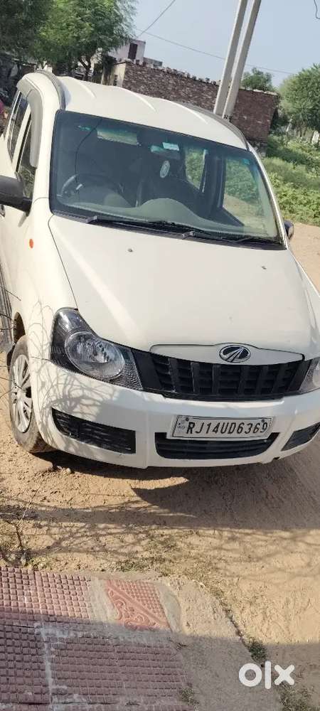 Mahindra Quanto 1.5 C4 2013