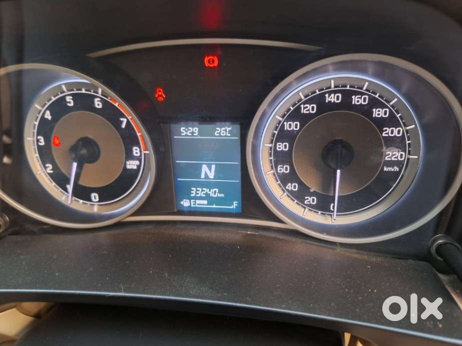 Maruti Suzuki Dzire 1.2 Vxi Amt, 2021, Petrol