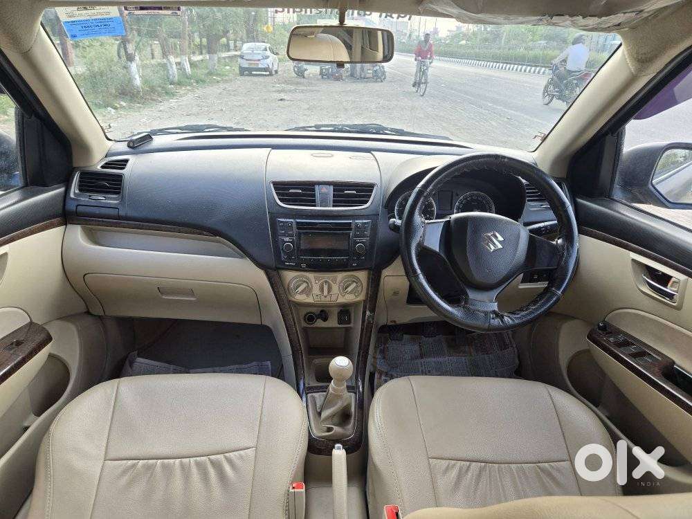 Maruti Suzuki Swift Dzire 1.2 Vxi Bsiv, 2015, Petrol