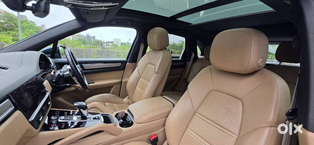 Porsche Cayenne Platinum Edition, 2022, Petrol