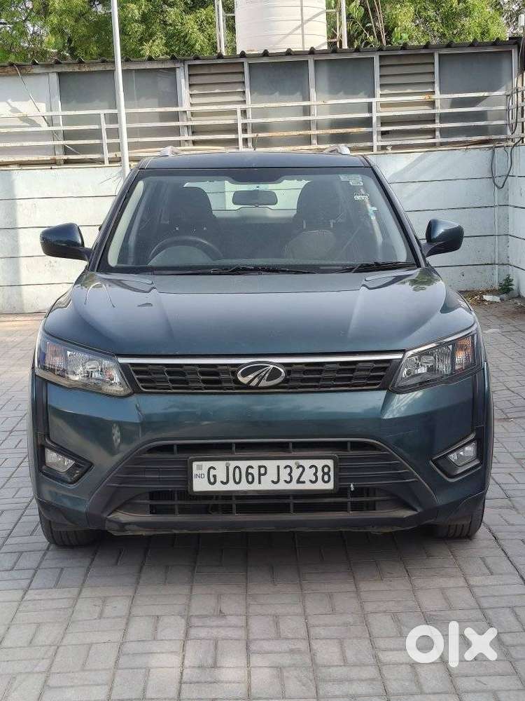 Mahindra Xuv300 W4, 2022, Petrol