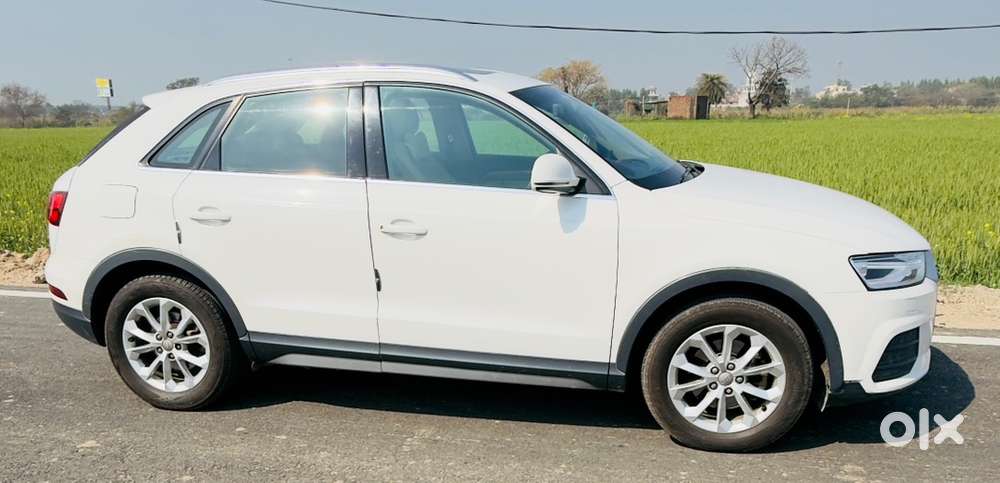 Audi Q3 2016 Diesel White Color 92000 Km Driven