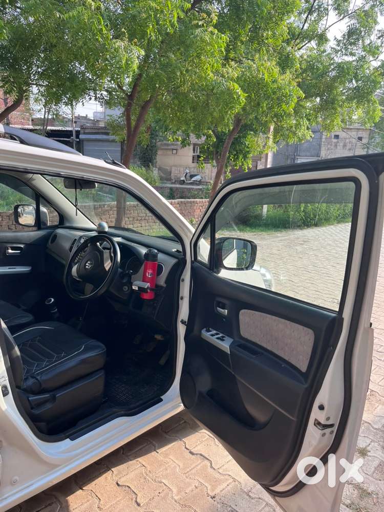 Maruti Suzuki Wagon R 2015 Petrol Well Maintained