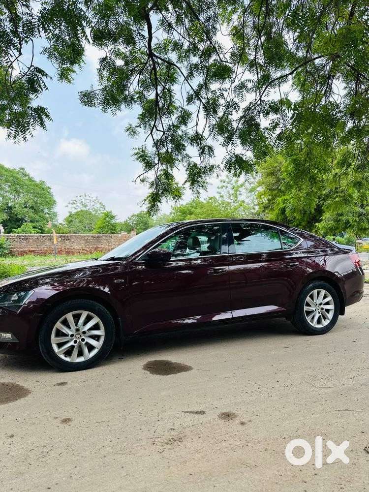 Skoda Superb 2.0 Sportline Tsi At, 2016