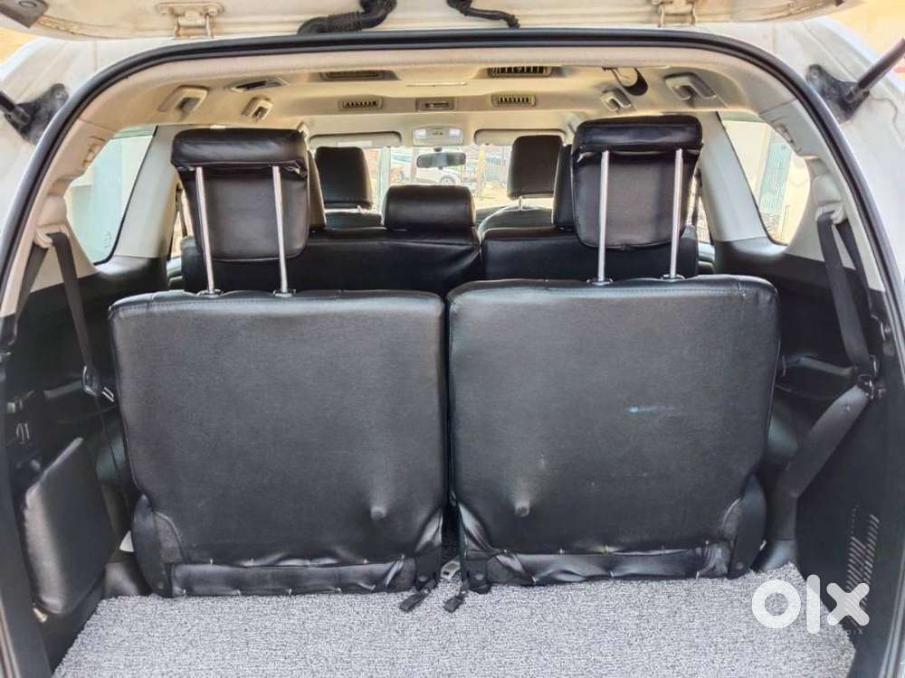 Toyota Innova Crysta 2017 Diesel Well Maintained