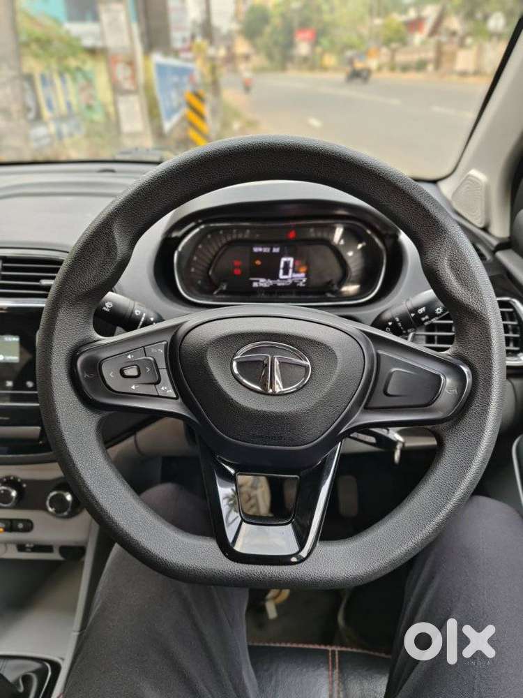 Tata Tiago 1.2 Revotron Xt, 2020, Petrol