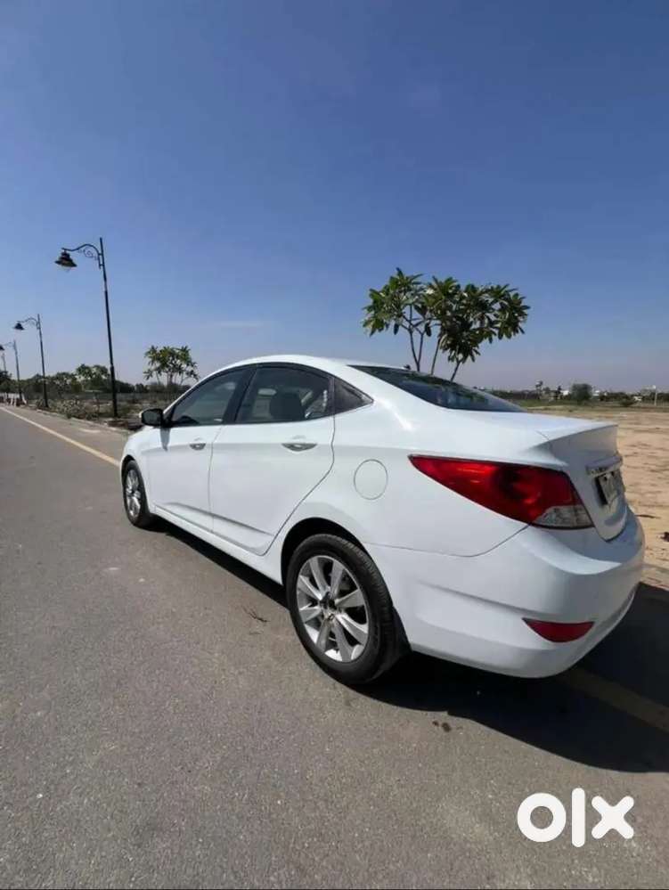Hyundai Verna Diesel Manual 2013