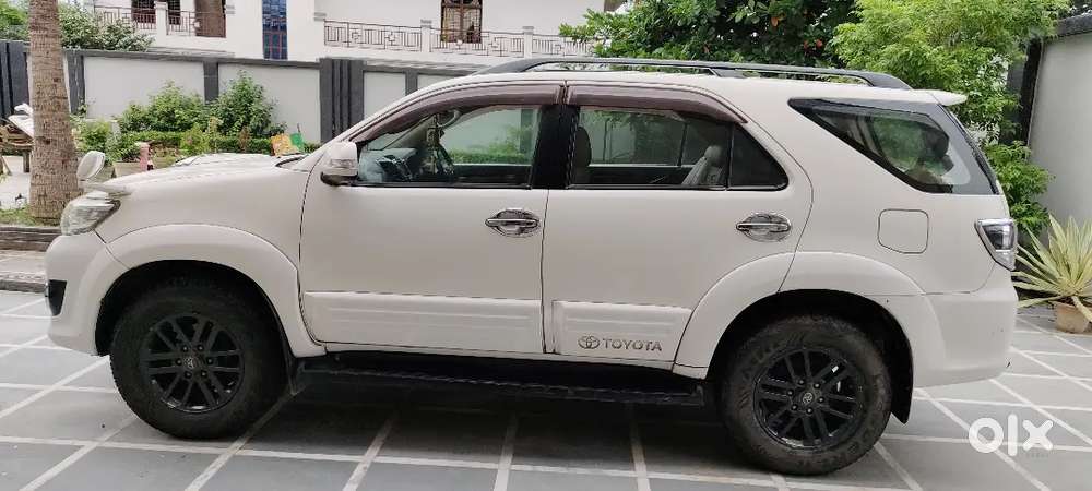 Toyota Fortuner 3.0 2015