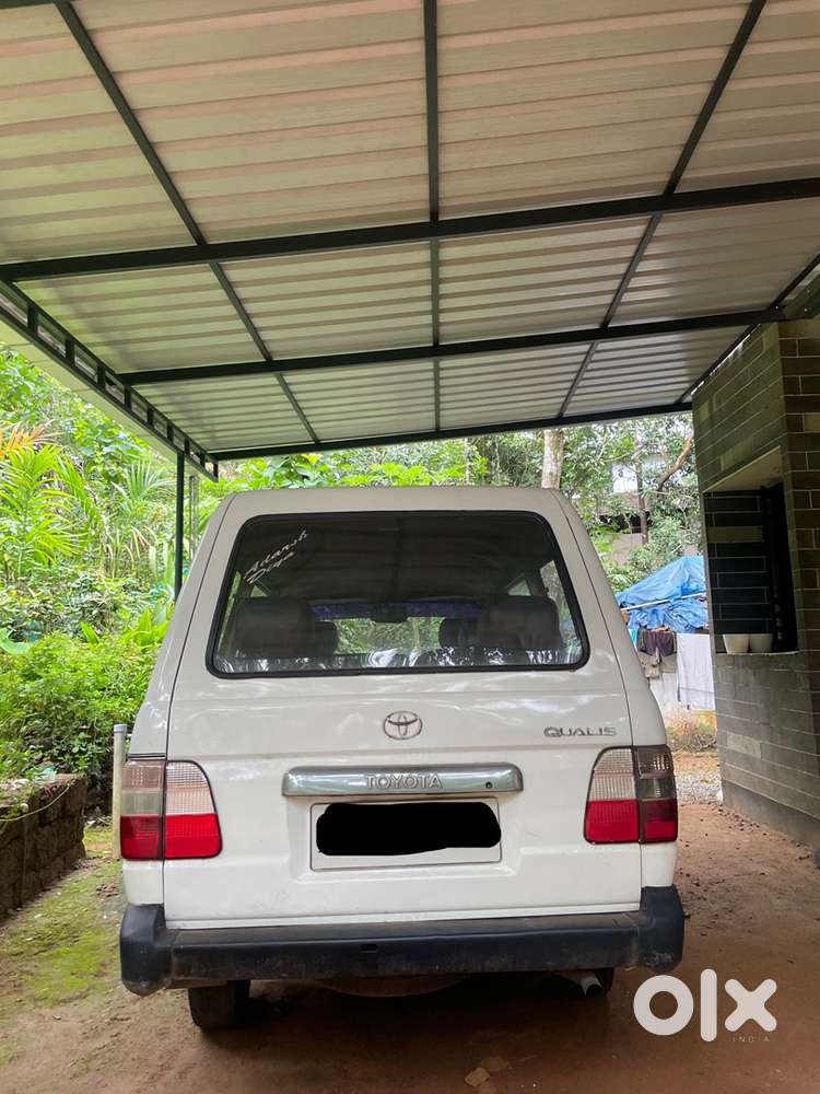 Toyota Qualis 2004 Diesel 400000 Km Driven