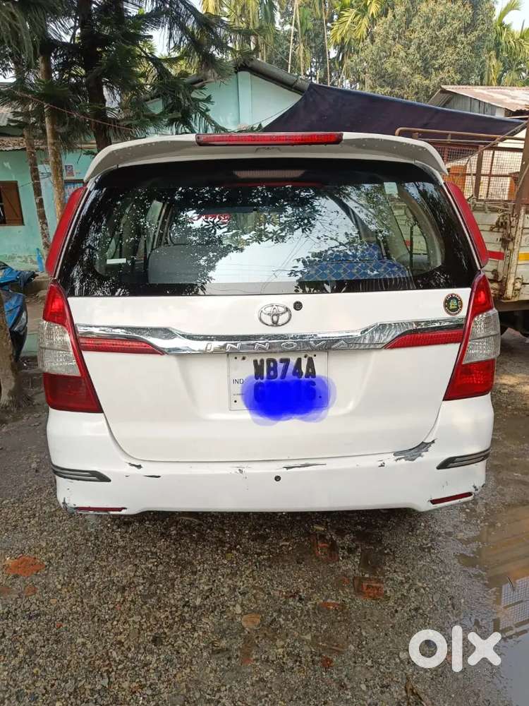 Toyota Innova 2.5 G 2015