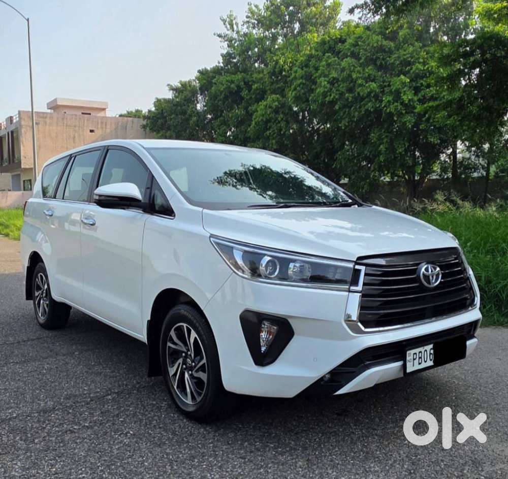 Toyota Innova Crysta 2.4 V, 2022, Diesel