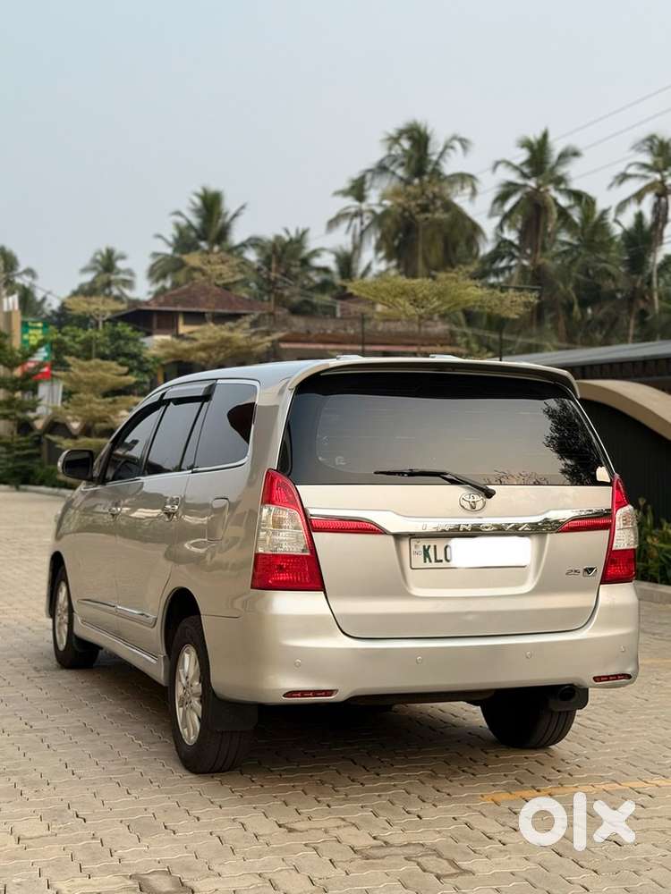 Toyota Innova 2013 Last V Diesel Good Condition