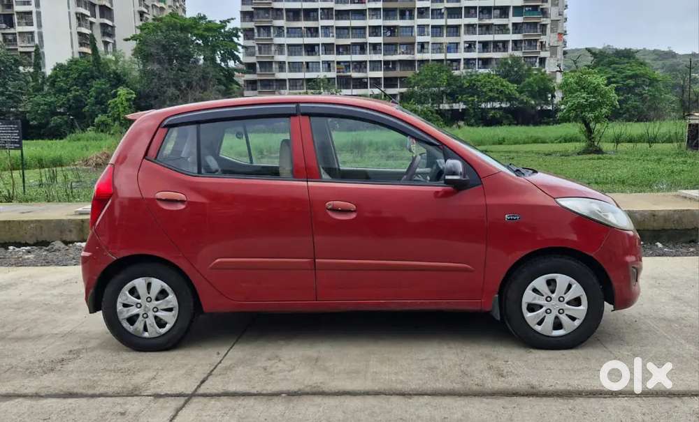 Hyundai I10 Sportz Petrol 2011