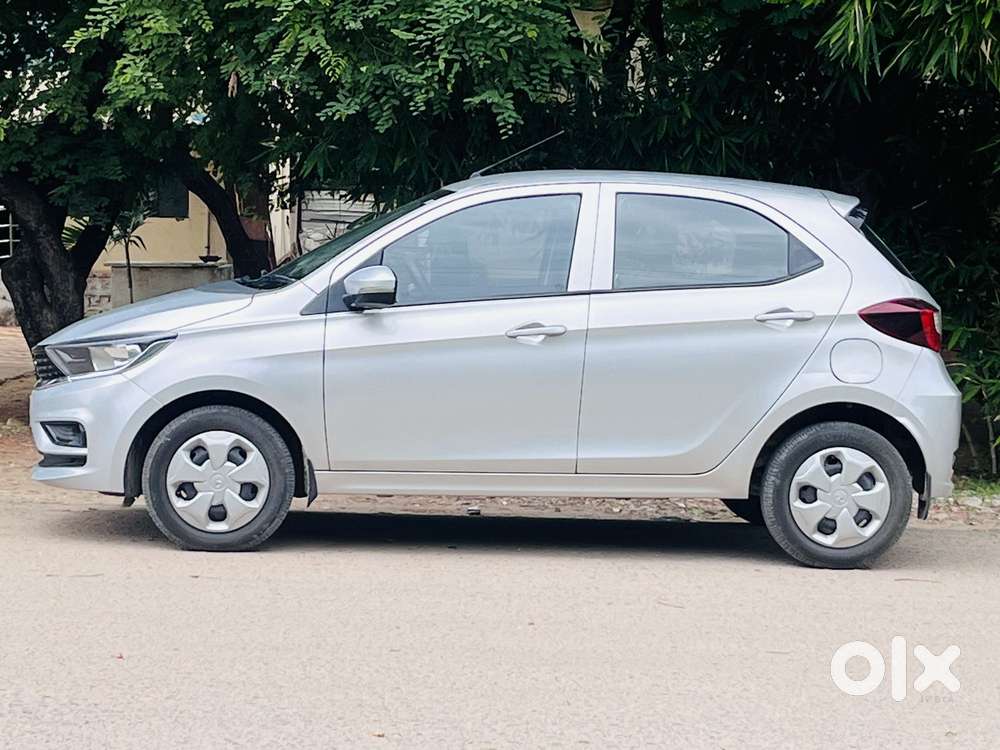 Tata Tiago, 2021, Petrol