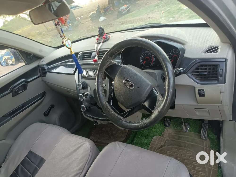 Mahindra Kuv 100 2017 Diesel 90000 Km Driven