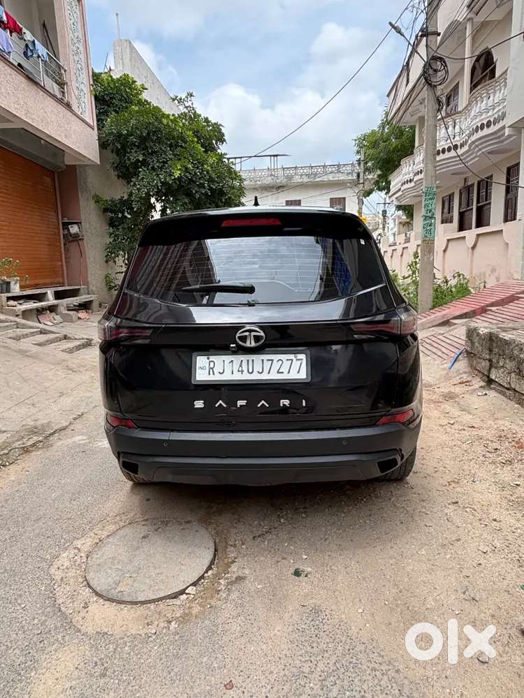 Tata Safari Adventure X 2023