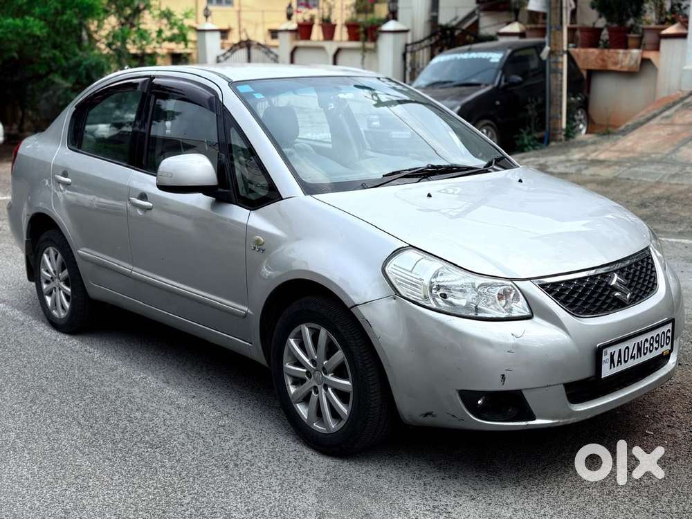 Maruti Suzuki Sx4 2007-2012 Zxi With Leather Bsiii, 2011, Petrol