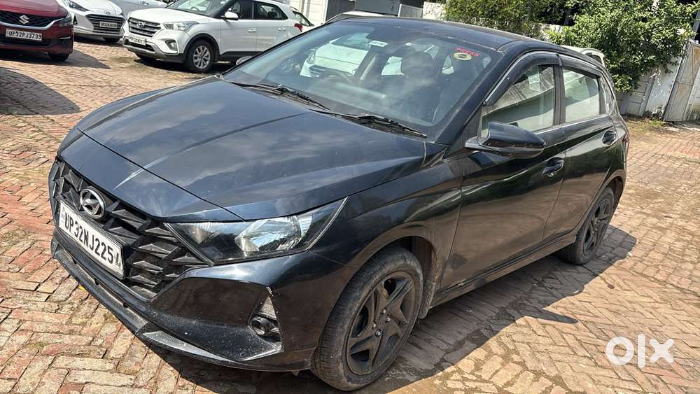 Hyundai I20 Sportz 1.2 Mt, 2023, Petrol