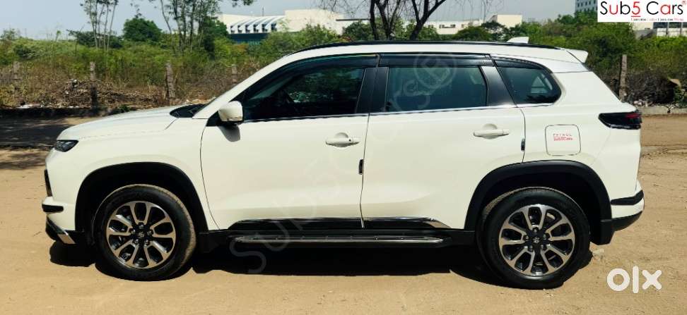 Maruti Suzuki Grand Vitara 1.5 Alpha Smart Hybrid At, 2025, Petrol