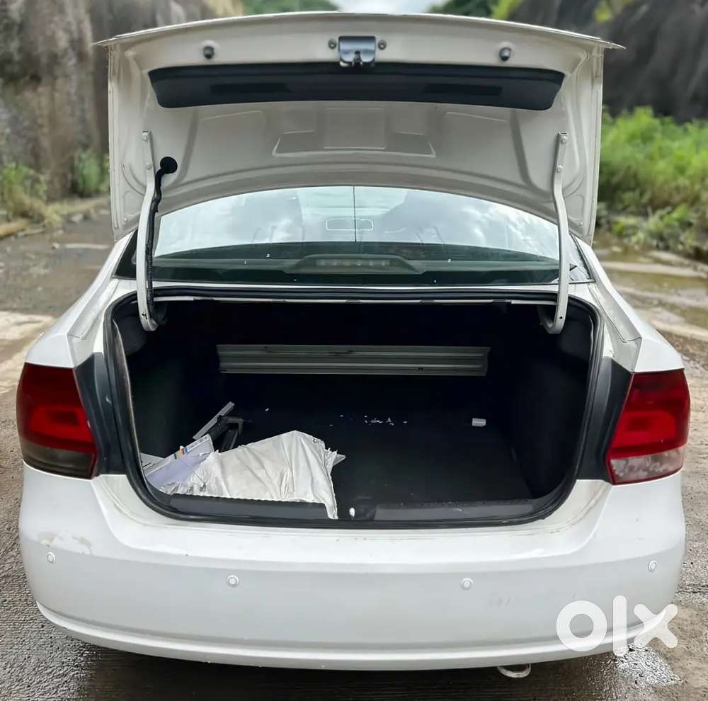 Volkswagen Vento 2011 Cng & Hybrids Well Maintained