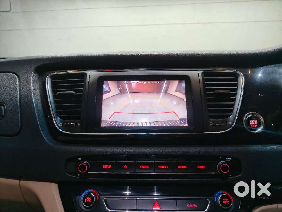 Kia Carnival Prestige, 2021, Diesel