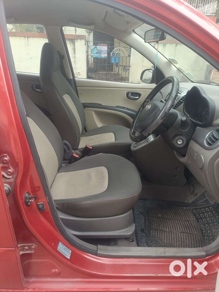 Hyundai I10 Sportz At, 2013, Petrol