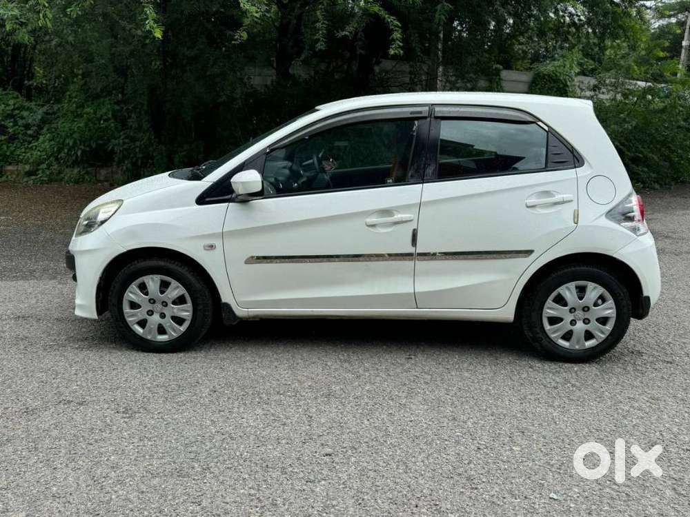 Honda Brio S Mt, 2014, Petrol