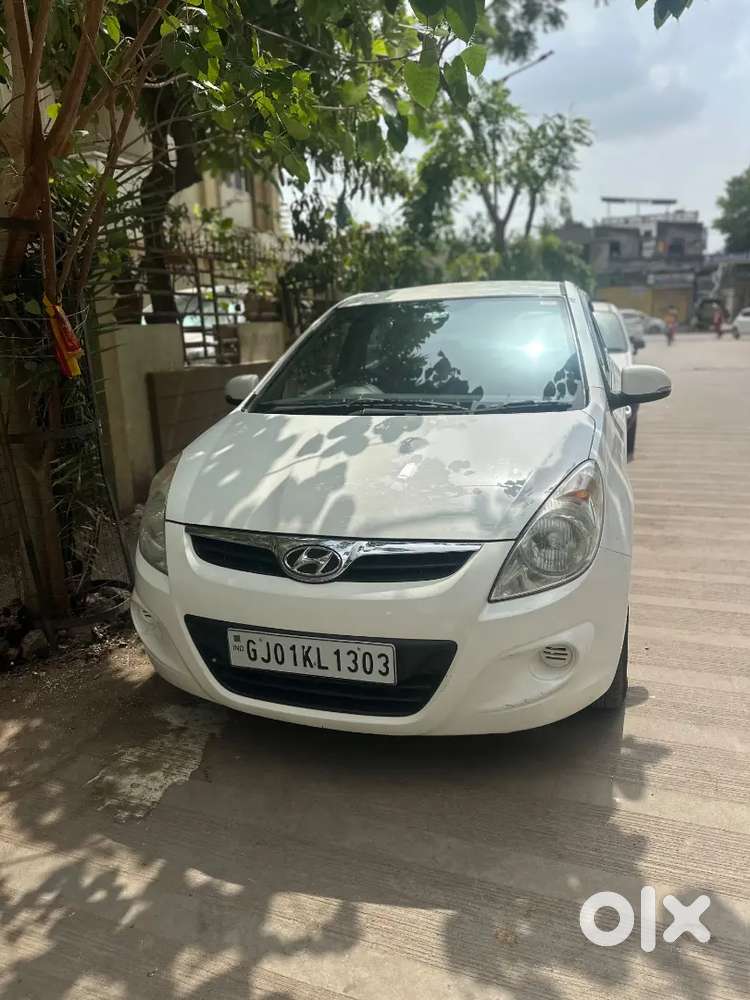 Hyundai I20 Sportz 2011