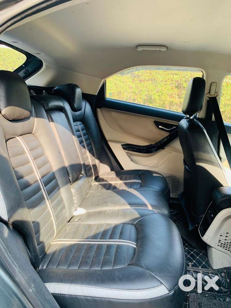 Tata Nexon Amt Xza Plus, 2020, Cng & Hybrids