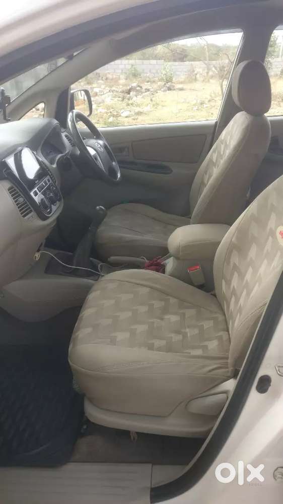 Toyota Innova 2015 Diesel Well Maintained Company Registered Car