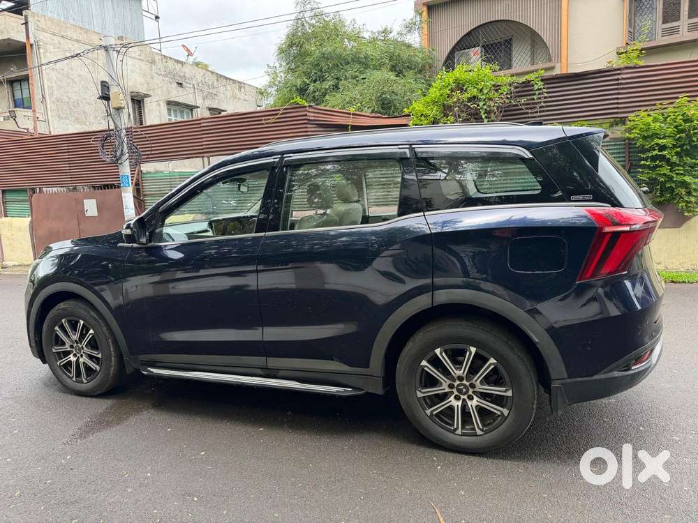Mahindra Xuv700 2.2 Ax 7 Diesel At Luxury Pack Str, 2022, Diesel