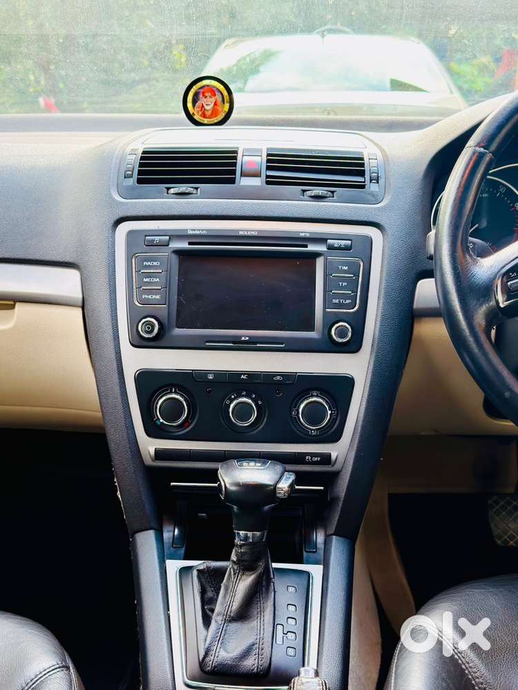 Skoda Laura 1.8 Petrol 2013